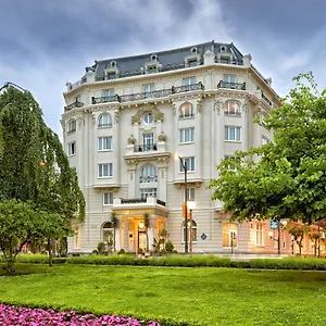 https://carlton.bilbaohotelsspain.com