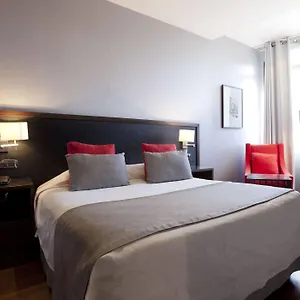 https://suites-center-barcelona.topbarcelonahotels.com