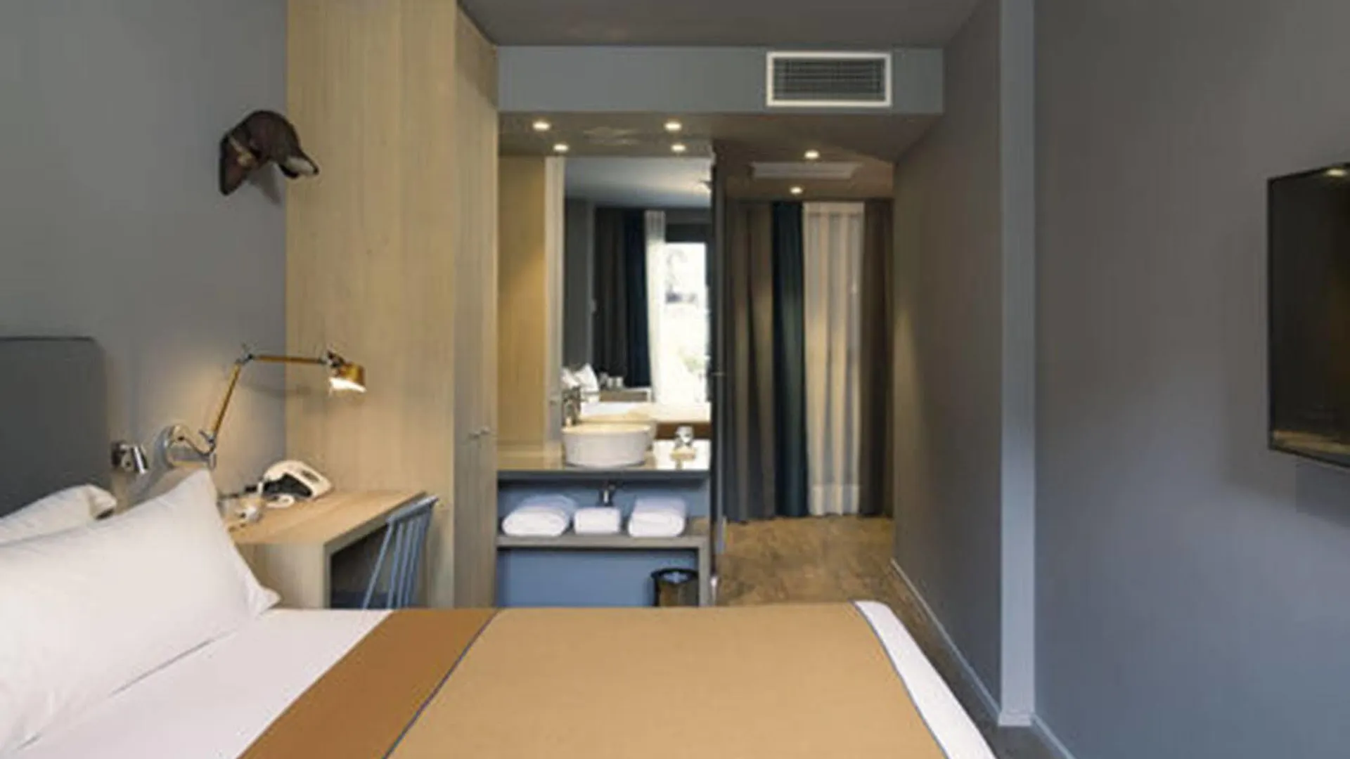 Yurbban Trafalgar Hotel Barcelona